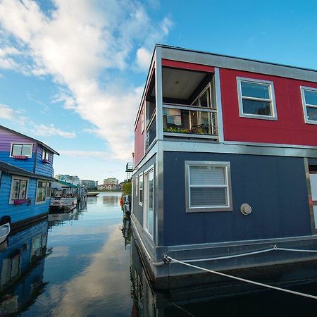 A Float Home B&B In Fisherman'S Wharf Victoria Exteriör bild