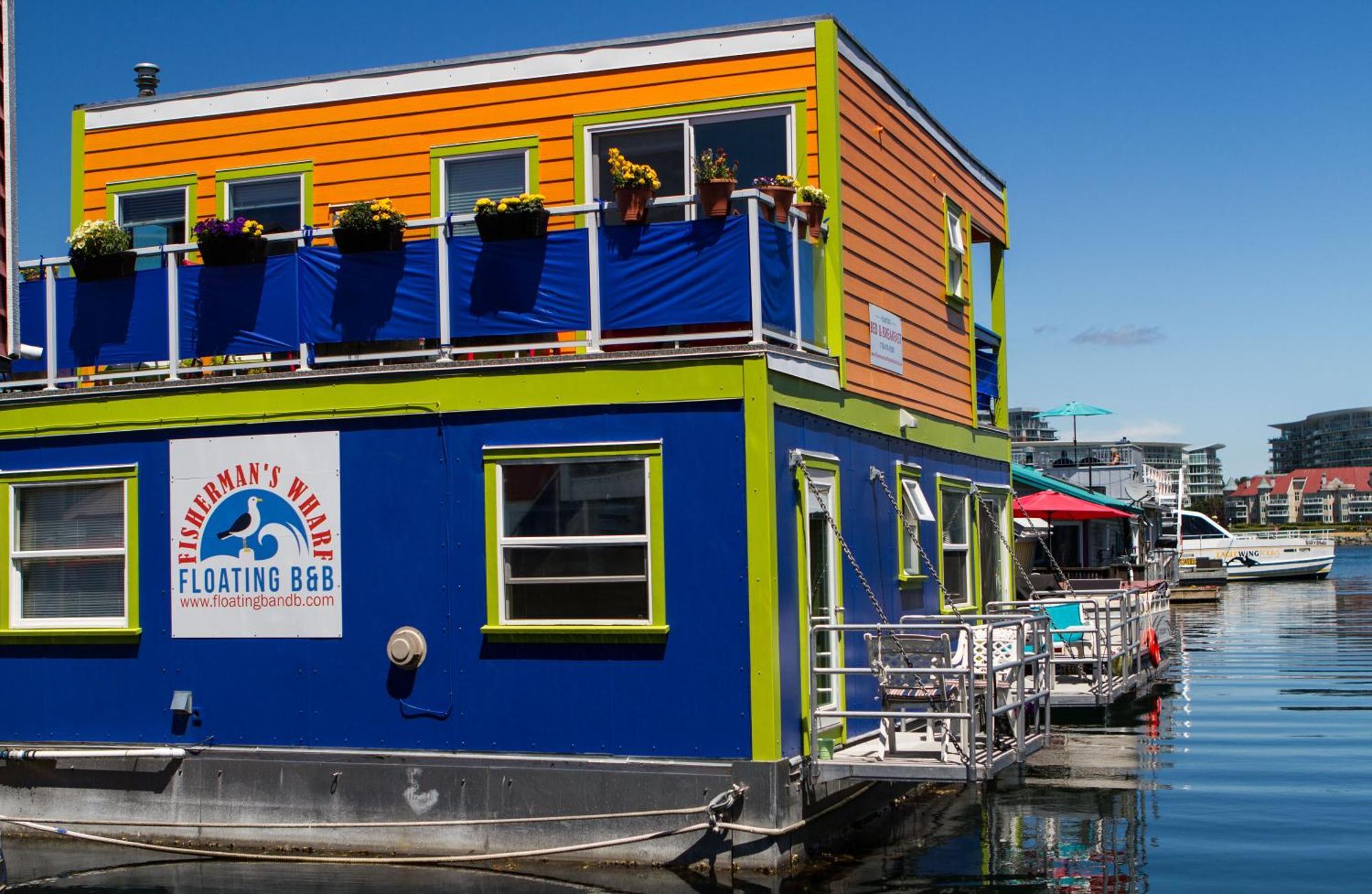A Float Home B&B In Fisherman'S Wharf Victoria Exteriör bild